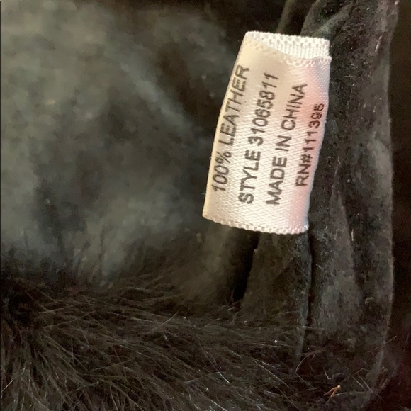 Tory Burch black Rabbit fur logo handbag w chain - Picture 8 of 8